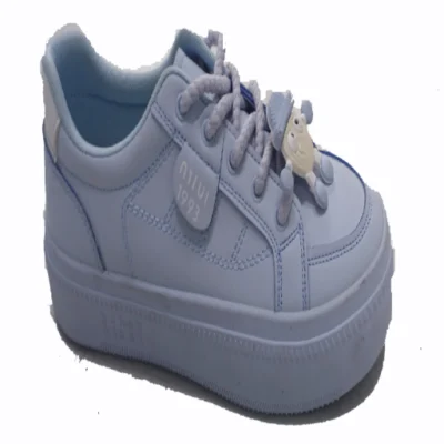 کتونی زنانه رنگ کرم