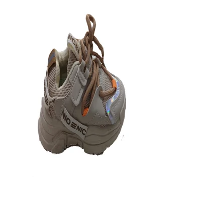 کتونی خارجی بچه گانه رنگ کرم