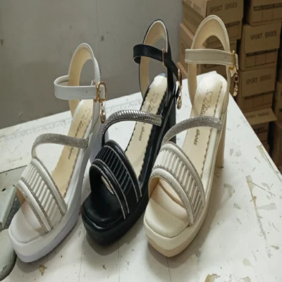 کفش پاشنه بلند بچه گانه سفید